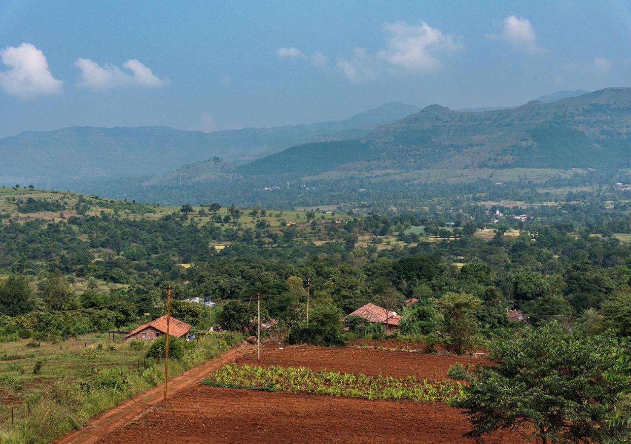Saffronstays Niramay, Torna-Rajgad - Rustic Pool Villa With A Gazebo And Great Forest Views Marg Asni エクステリア 写真